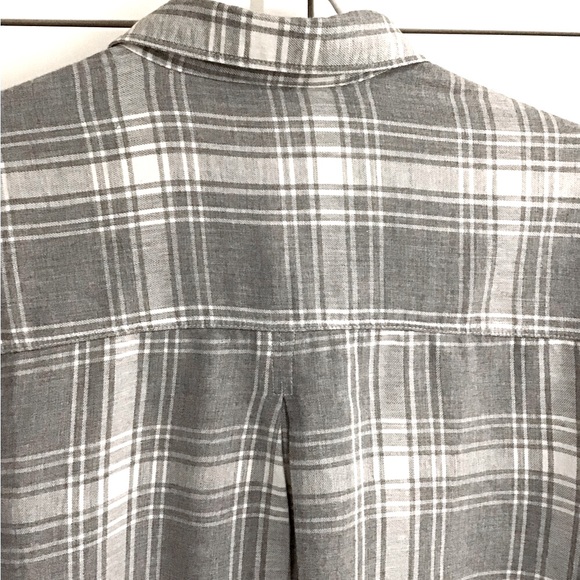 OLD NAVY Grey and White Boyfriend Shirt - Picture 5 of 9